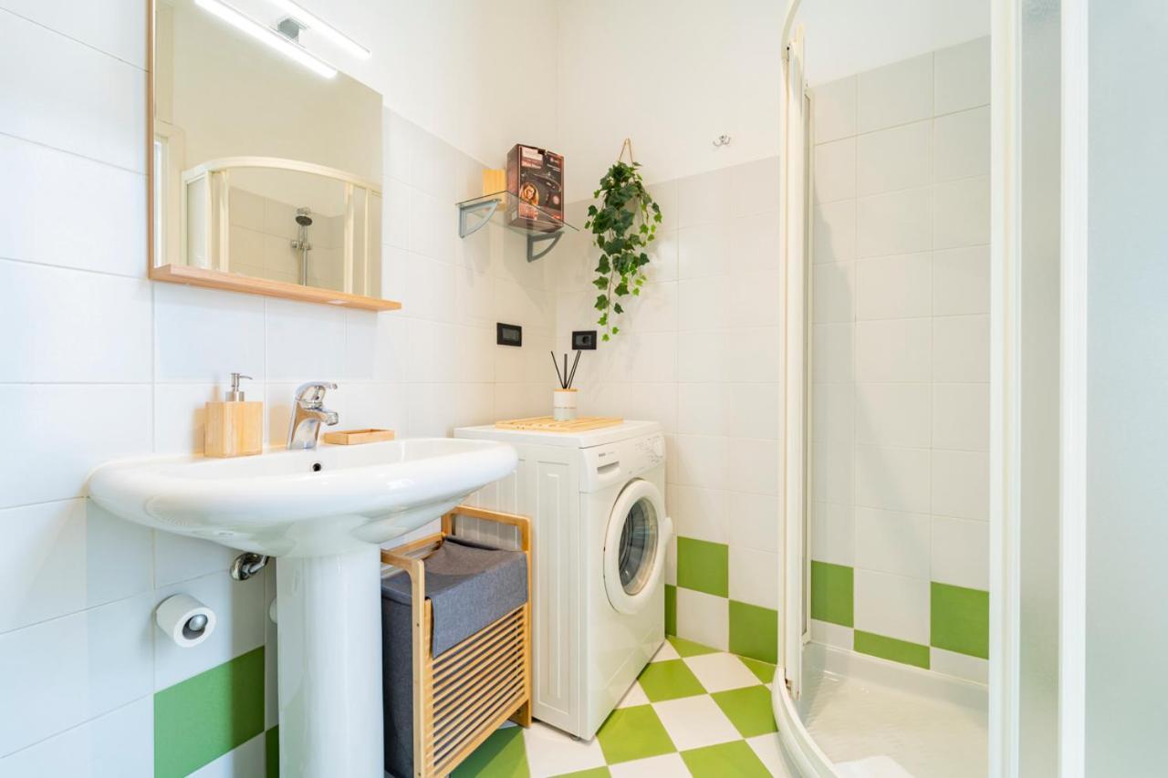 Bamboo Mini Apartment Cuneo Buitenkant foto