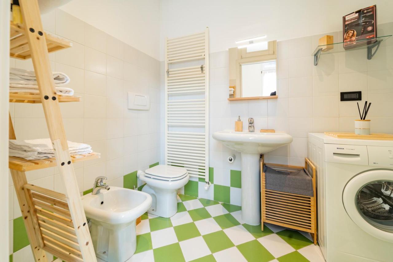 Bamboo Mini Apartment Cuneo Buitenkant foto